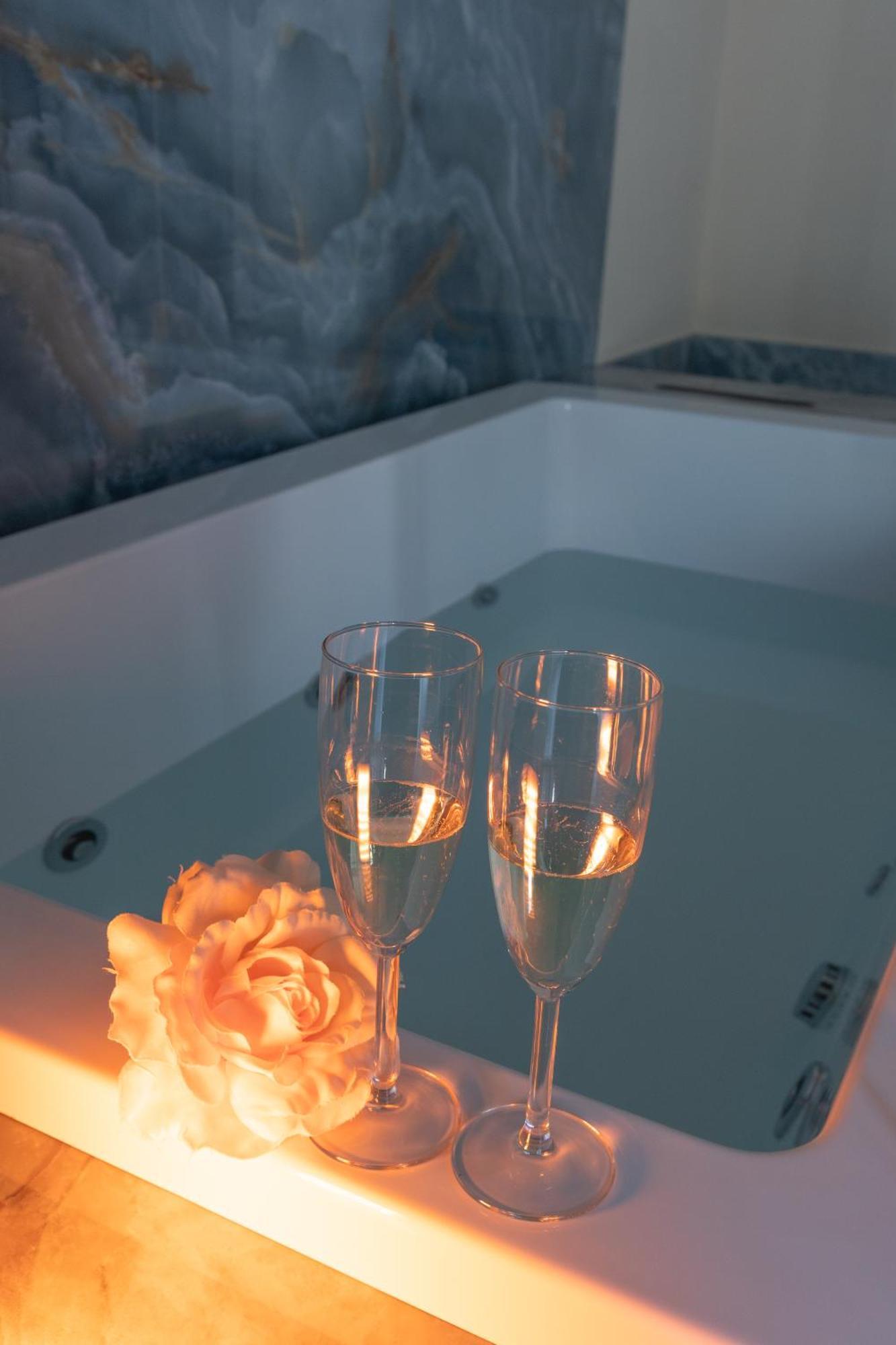 Ruins De Charme B&B Luxury بومبيي المظهر الخارجي الصورة