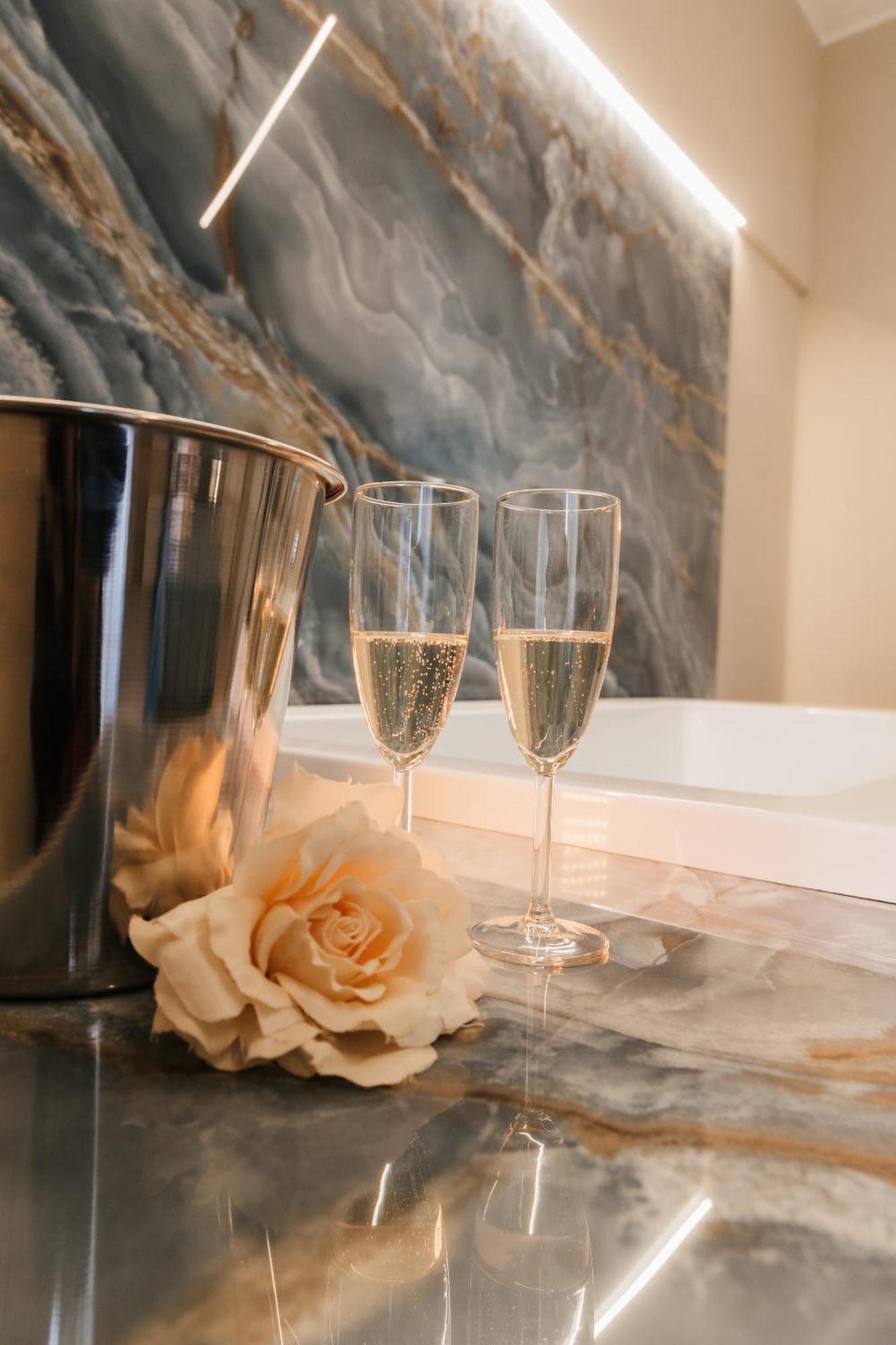 Ruins De Charme B&B Luxury بومبيي المظهر الخارجي الصورة